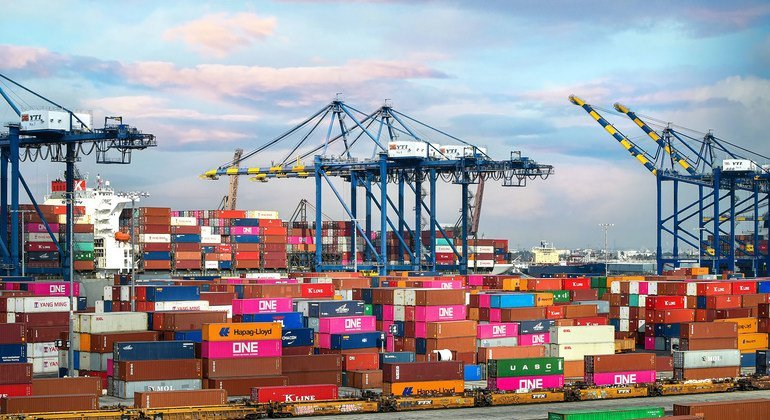 Commerce mondial : la reprise devrait atteindre un niveau record de 28.000 milliards de dollars en 2021 (CNUCED)